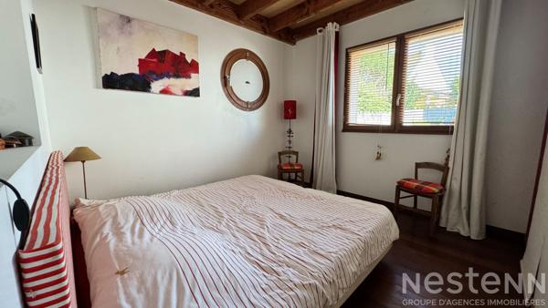 A vendre à ERDEVEN -Maison d'architecte à 1.2 km des plages