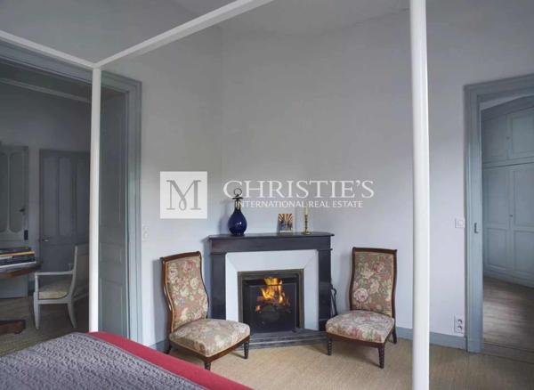 Vente Bastide d’Armagnac – Maison élégante et spacieuse dans un village historique avec tout le mobilier inclus