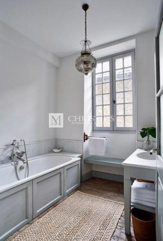 Vente Bastide d’Armagnac – Maison élégante et spacieuse dans un village historique avec tout le mobilier inclus