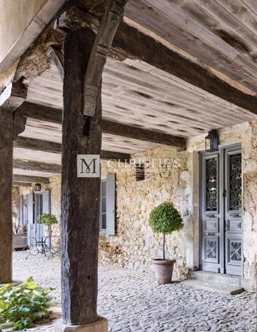 Vente Bastide d’Armagnac – Maison élégante et spacieuse dans un village historique avec tout le mobilier inclus