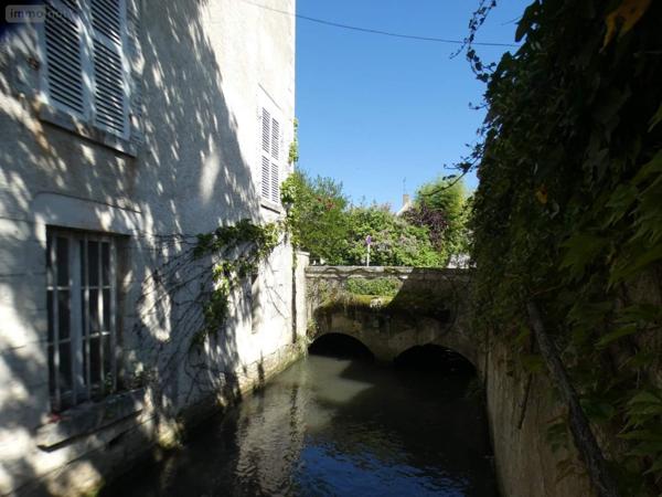 Propriete à vendre à Ferrières-en-Gâtinais dans le Loiret (45210), ref : 065/1202