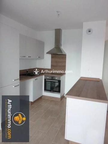 Location Appartement 2 pièces 45 m2 à Savigny-le-Temple