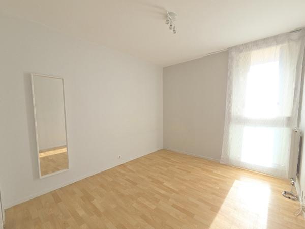 Appartement 3 pièces - 65 m² Exclusivité efficity