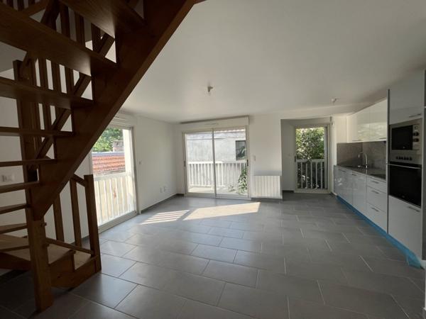 Appartement à louer 1 580 € CC Arcachon 4 p 73 m² DPE C