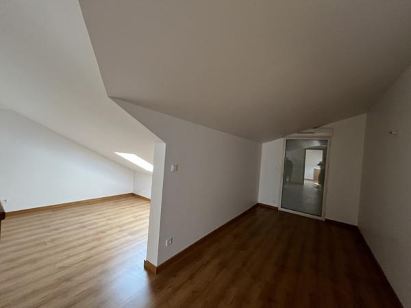 Appartement à louer 1 580 € CC Arcachon 4 p 73 m² DPE C