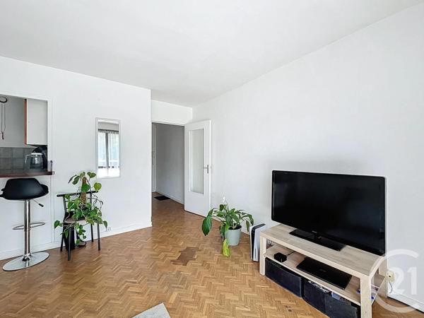 Appartement T1 à vendre  1 pièce - 30,39 m2 SENS - 89