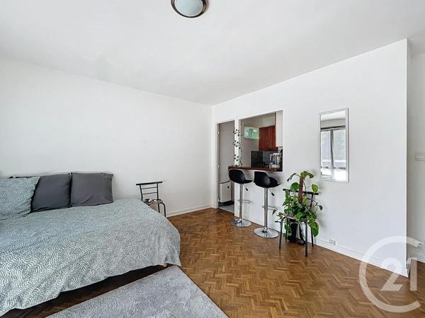 Appartement T1 à vendre  1 pièce - 30,39 m2 SENS - 89