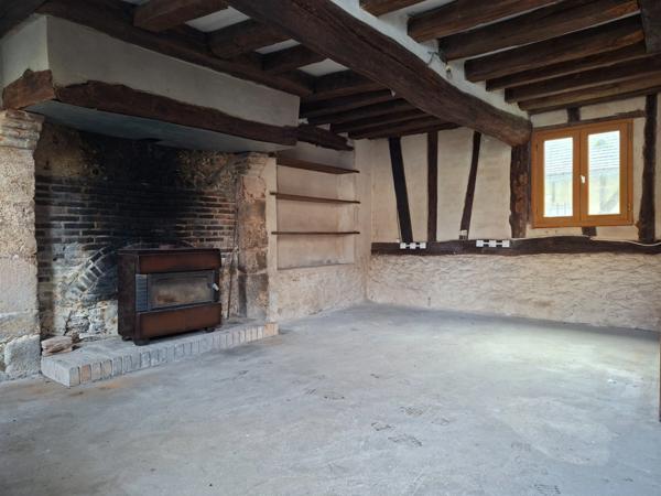 Propriété au coeur du Perche, beaux volumes, maison + maisonnette à rénover, proche de TOUROUVRE - RANDONNAI (61)