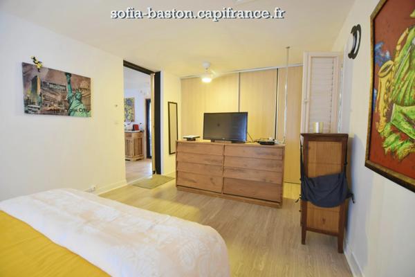Propriété de charme avec vue mer et Rocher du Diamant, deux villas et piscine – SOUS OFFRE d'ACHAT en 1 mois À vendre, Martinique (972)