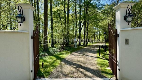 Domaine de 671,39 m²