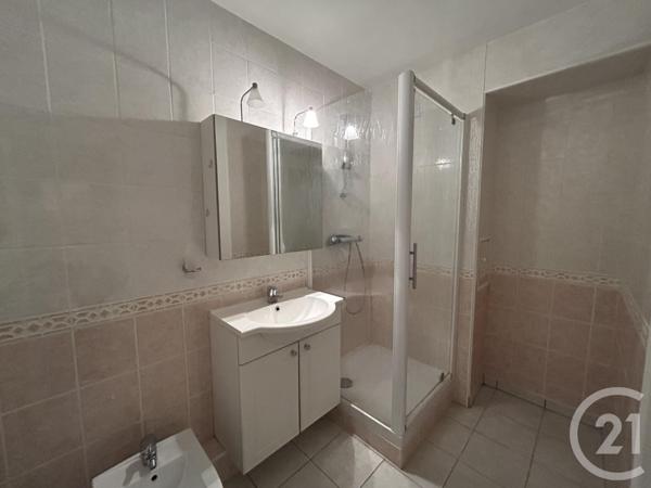 Appartement à vendre  3 pièces - 69,77 m2 AVON - 77