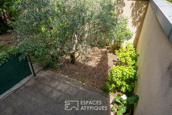 Duplex avec terrasses et garage en centre ville