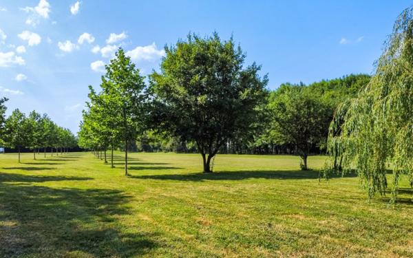 Maison à Ballon-Saint Mars, 72290 - 7 pièces 160m²