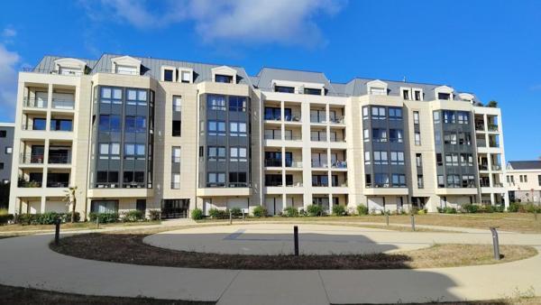 DINARD quartier de la Médiathèque