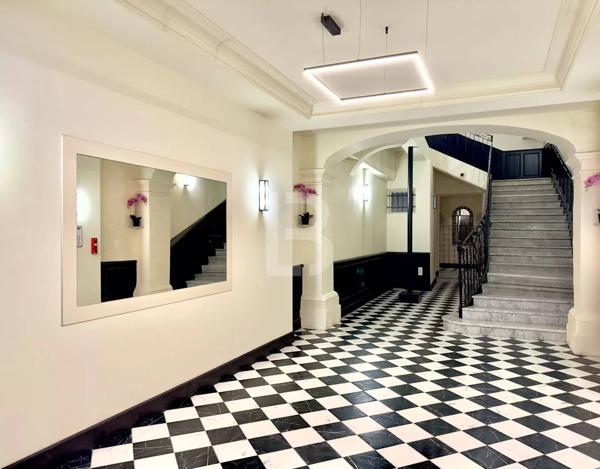 Charmant duplex au cœur du Vieil Antibes