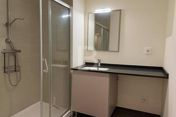 Charmant duplex au cœur du Vieil Antibes