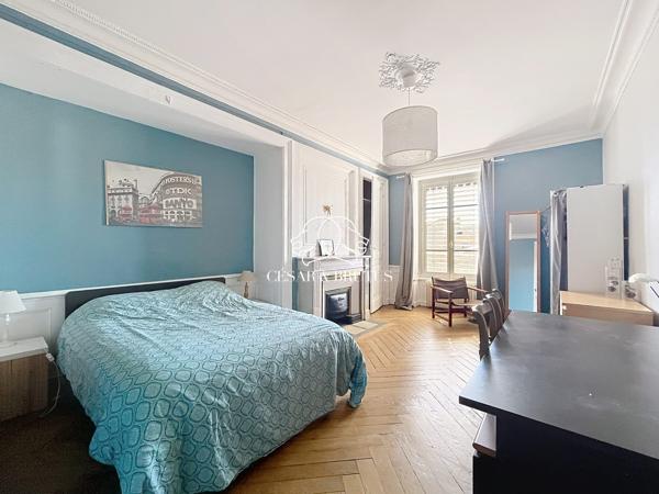 APPARTEMENT FAMILIAL PROCHE PREFECTURE AVEC GRENIER, CAVE ET PARKING