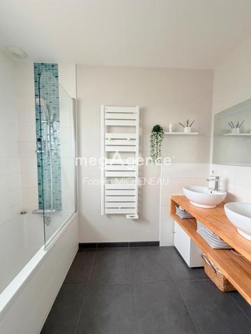 Maison à LA SEGUINIERE, 49280 - 7 pièces 150m²