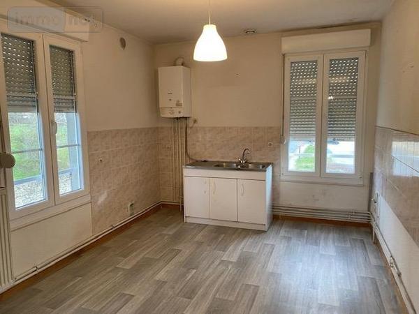 Appartement ancien à louer à Cuiseaux en Saône-et-Loire (71480), ref : GÉRANCE ALLÉE PARC CENTRE VILLE