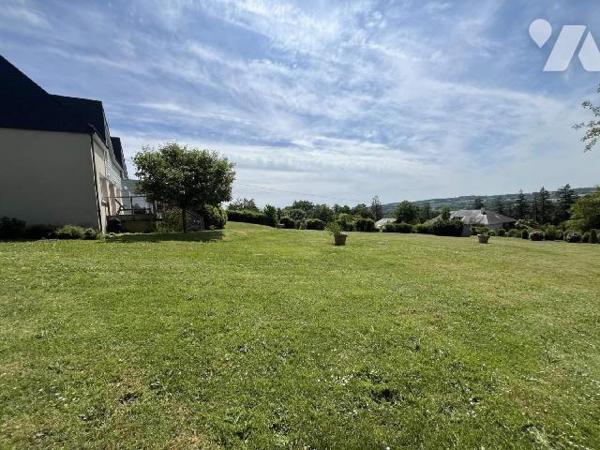 Exlcusivité - LAILLE - A proximité du bourg et de la gare
Idéalement situé dans un hameau verdo...