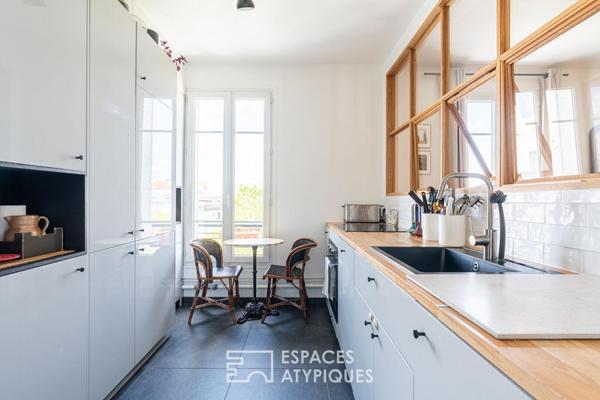 Appartement traversant au dernier étage avec vue dégagée
