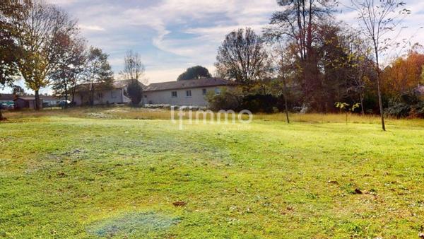 Terrain à bâtir 1 436 m² – Parcelle confortable – Rion-des-Landes