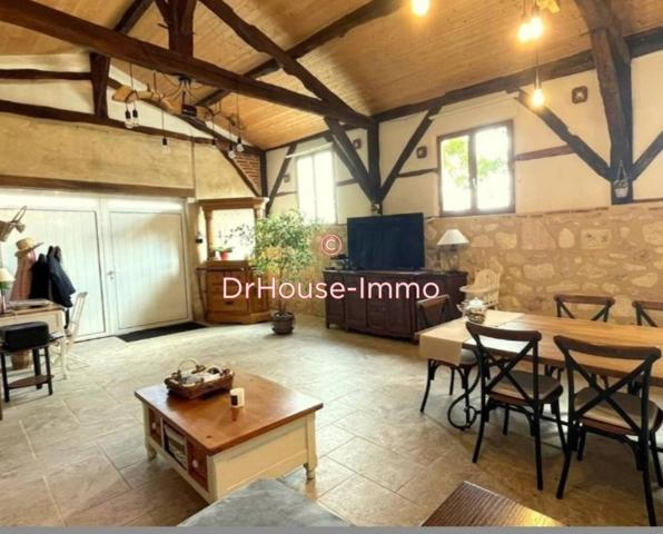 Maison à vendre 11 pièces de 311 m²
