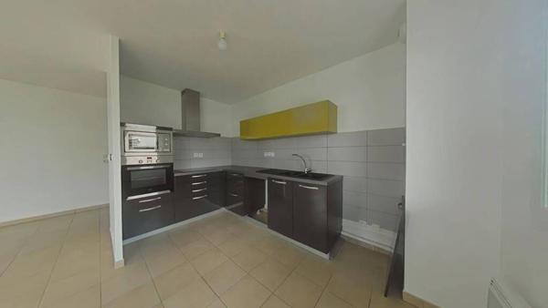 F4 SECTEUR SAINT PRIEST EN JAREZ