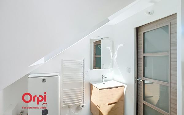 Appartement à louer    1 pièce • 25,74 m2 Nantes