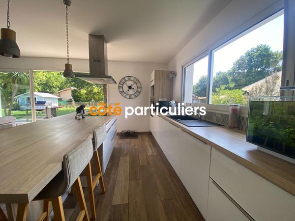 Vente Maison130 m² - 4 Pièces - GRAYAN ET L HOPITAL (33590)