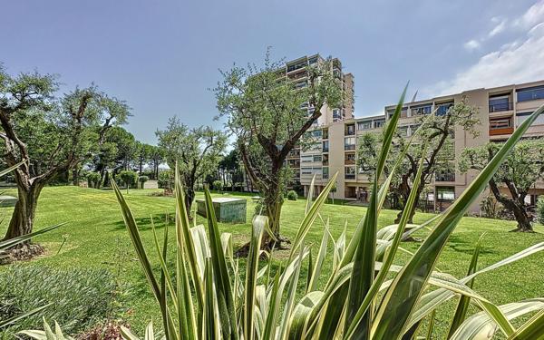 Appartement à vendre    2 pièces • 56,88 m2 Le Cannet