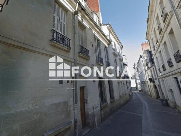 Location Studio 32.69 m² - 83 & 83BIS RUE DU COMMERCE Tours 37000