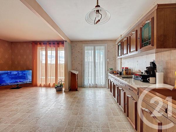 Appartement F5 à vendre  5 pièces - 87,19 m2 SOCHAUX - 25