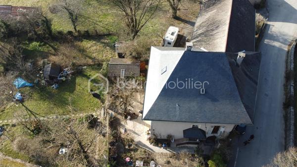 Maison ancienne de 312 m²