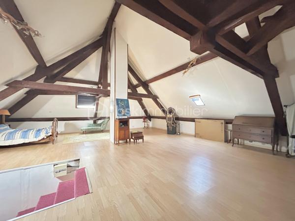 Maison ancienne de 312 m²