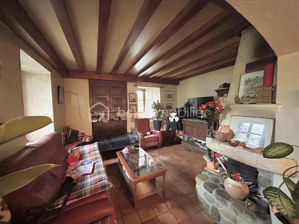 Maison ancienne de 312 m²