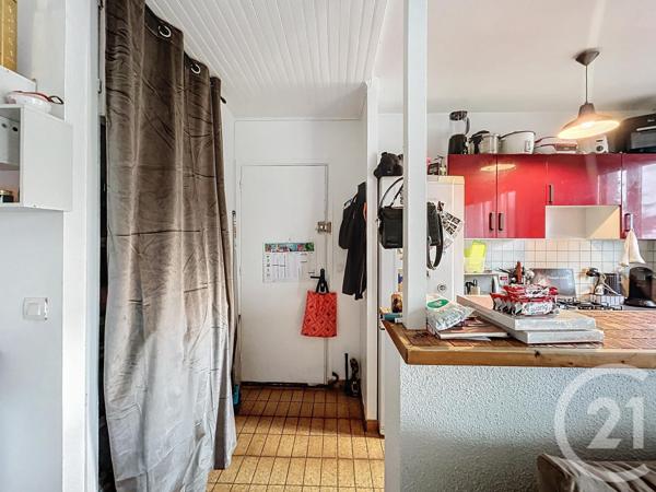 Appartement F2 à vendre  2 pièces - 42,15 m2 STE GENEVIEVE DES BOIS - 91