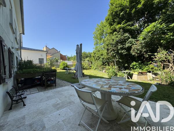 Maison à vendre 9 pièces 245 m² Chaumont