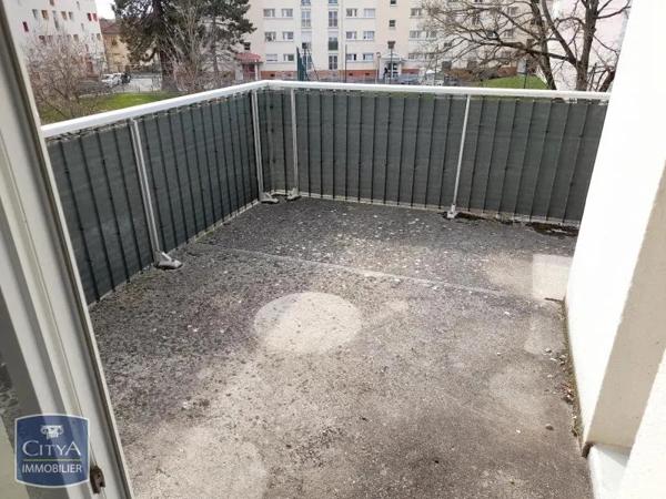 Appartement à louer 2 pièces 54.44m² Montereau-Fault-Yonne (77130)