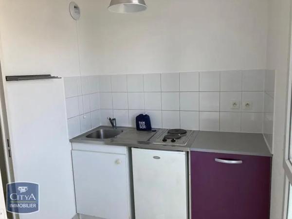Appartement à louer 2 pièces 54.44m² Montereau-Fault-Yonne (77130)
