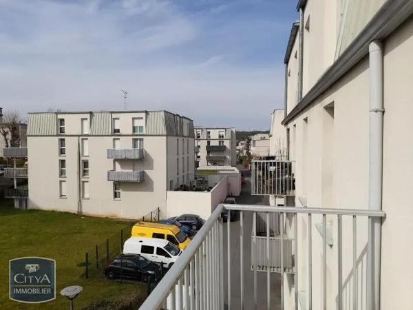 Appartement à louer 2 pièces 54.44m² Montereau-Fault-Yonne (77130)