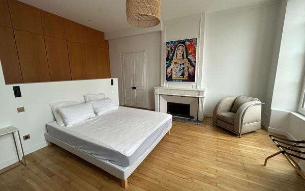 Appartement à louer    3 pièces •  La Rochelle