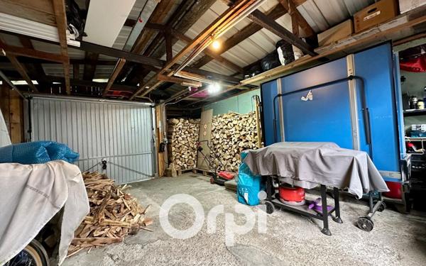 Maison à vendre    4 pièces • 76,02 m2 Froges