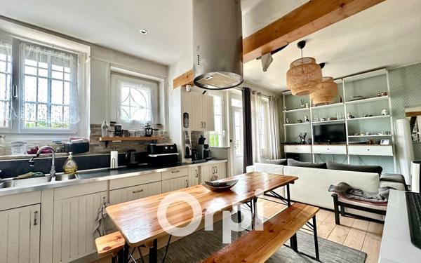 Maison à vendre    4 pièces • 76,02 m2 Froges