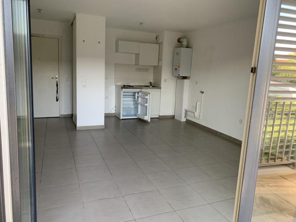 T2 - 750 € CC / MOIS - BORDEAUX NANSOUTY
