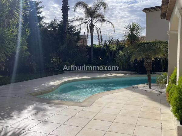 Vente Villa 5 pièces 81 m2 à Sainte-Maxime