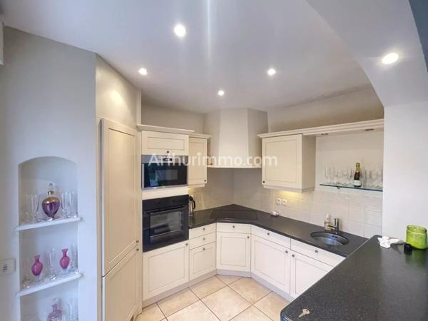 Vente Villa 5 pièces 81 m2 à Sainte-Maxime