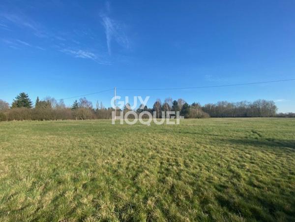 Terrain à Bâtir proche Bernay