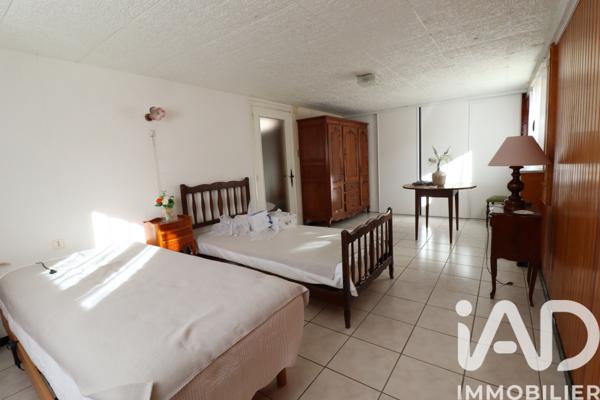 Maison à vendre 4 pièces 157 m² Cébazat