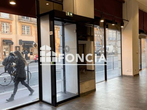 Location Local commercial 6 pièces 115.9 m² - 23 RUE DU LANGUEDOC Toulouse 31000